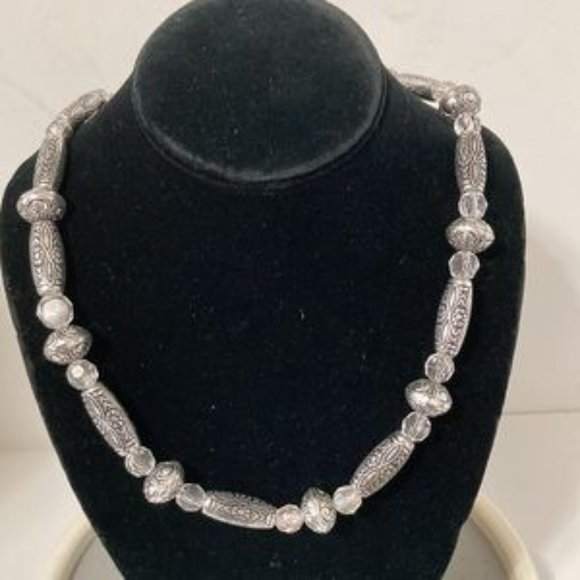 Black Velvet Velour Necklace Jewelry Bust Display 11 x 8 inches - Picture 5 of 10